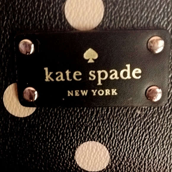 Kate Spade tan and black polka dot diaper bag with clip on strap (slightly used) - Picture 4 of 6